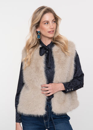 Gilet fake fur - 55852 (beige) - Kleding - Blazers & vestjes