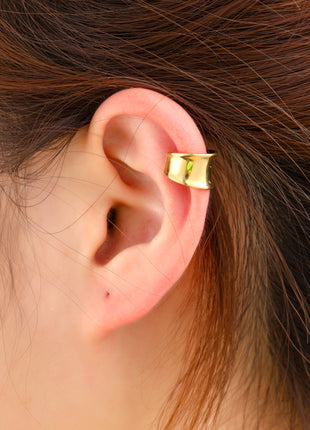 Flowy Big Earcuff - C66365-2 - 14K
