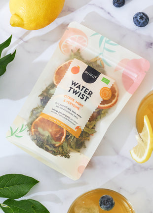 Pineut Watertwist pouchbag met citrus, munt en verveine – biologisch tafelwater