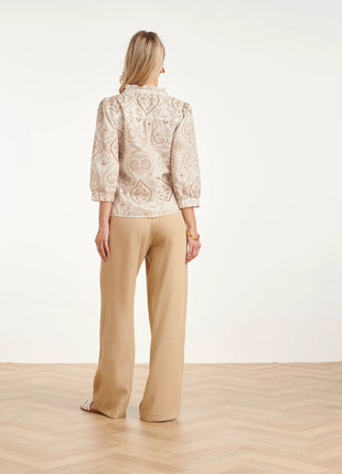 TOP - 26131 - WHITE-DARK SAND by Smashed Lemon