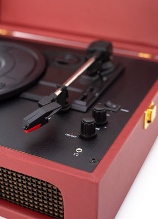 Crosley Voyager Bluetooth In & uit platenspeler - Burgundy rood - Cadeau’s & Lifestyle - Muziek