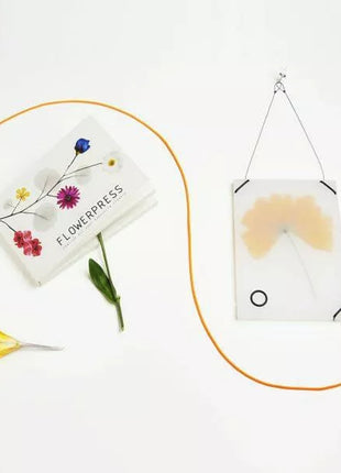 Pocket FlowerPress Ghost White