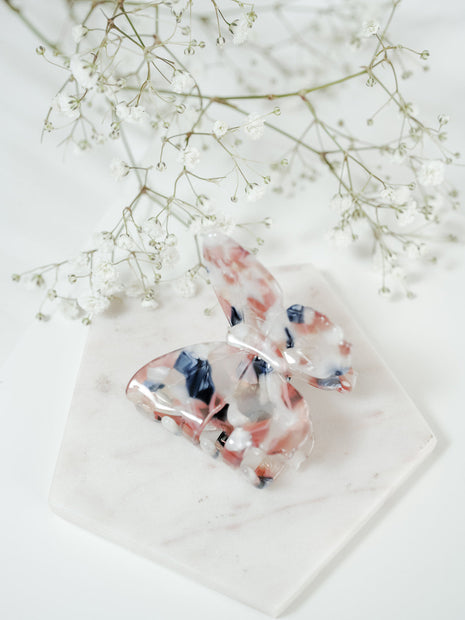 Emily - Vlinder haarspeld Marmer parelmoer/ roze - Modeaccessoires - Haarspelden