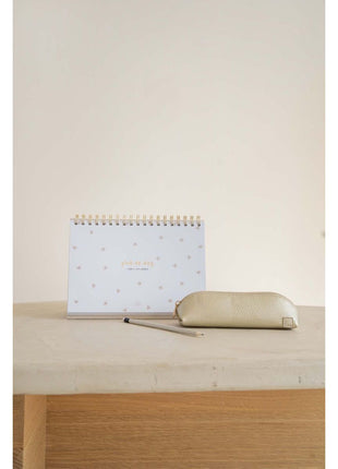 Familieplanner - pluk de dag - wit/goud - Lifestyle - Van papier - Kalenders