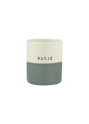 Geurkaars reactive glaze kusje m wit/grijsblauw (0503-303) - Lifestyle - In huis - Kaarsen - In een pot