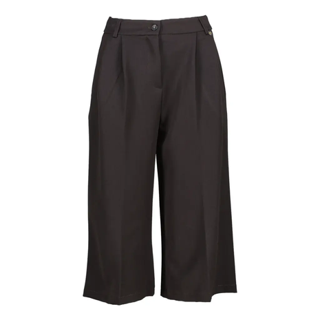 Bermuda - Luton - B605 - Choco