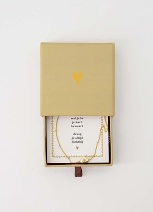 Ketting hartje in schuifdoosje in je hart - zand - Modeaccessoires - Juwelen - Kettingen