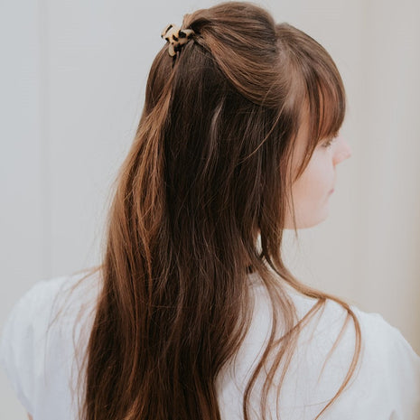 Lili - Mini marmer haarspeld Marmer beige - Modeaccessoires - Haarspelden