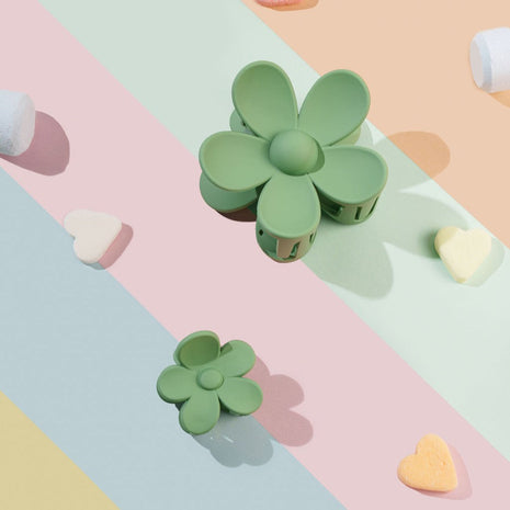 Lou mini – Bloem clip munt groen - Modeaccessoires - Haarspelden
