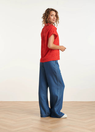 Bloes met broderie - 26054 - Red by Smashed Lemon