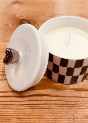 Geurkaars keramiek met deksel zilver - hartje - wit/grijsblauw