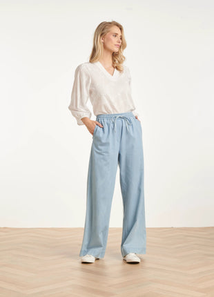 Bloesje met broderie - 26172 - Wwit by Smashed Lemon