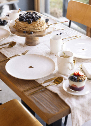 Taartplateau hout hartje - naturel - Cadeau’s & Lifestyle - Keuken & eetkamer - Planken & dienbladen