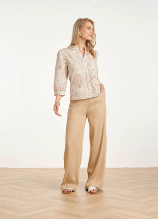 TOP - 26131 - WHITE-DARK SAND by Smashed Lemon